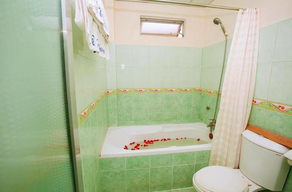 Sun Flower Hotel Nha Trang Zewnętrze zdjęcie