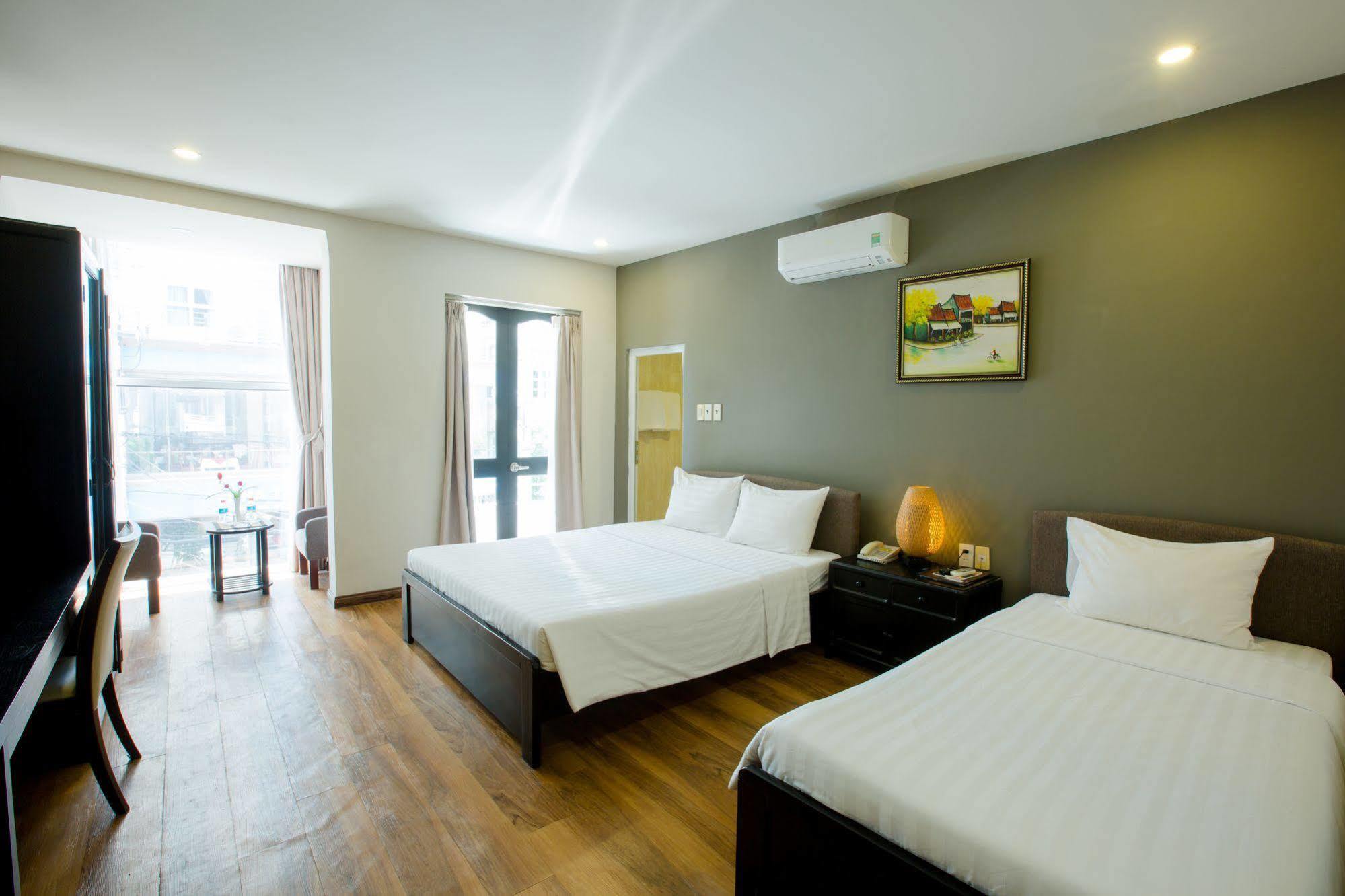 Sun Flower Hotel Nha Trang Zewnętrze zdjęcie